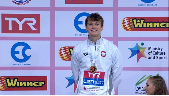 Kacper Stokowski mistrzem Europy Juniorów na dystansie 100m stylem grzbietowym